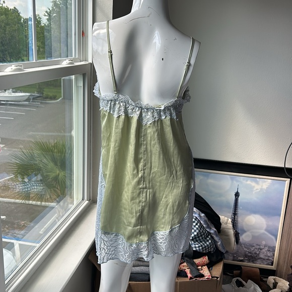 INTIMATELY FREE PEOPLE SLIP DRESS SIZE XS NWOT - Picture 2 of 9